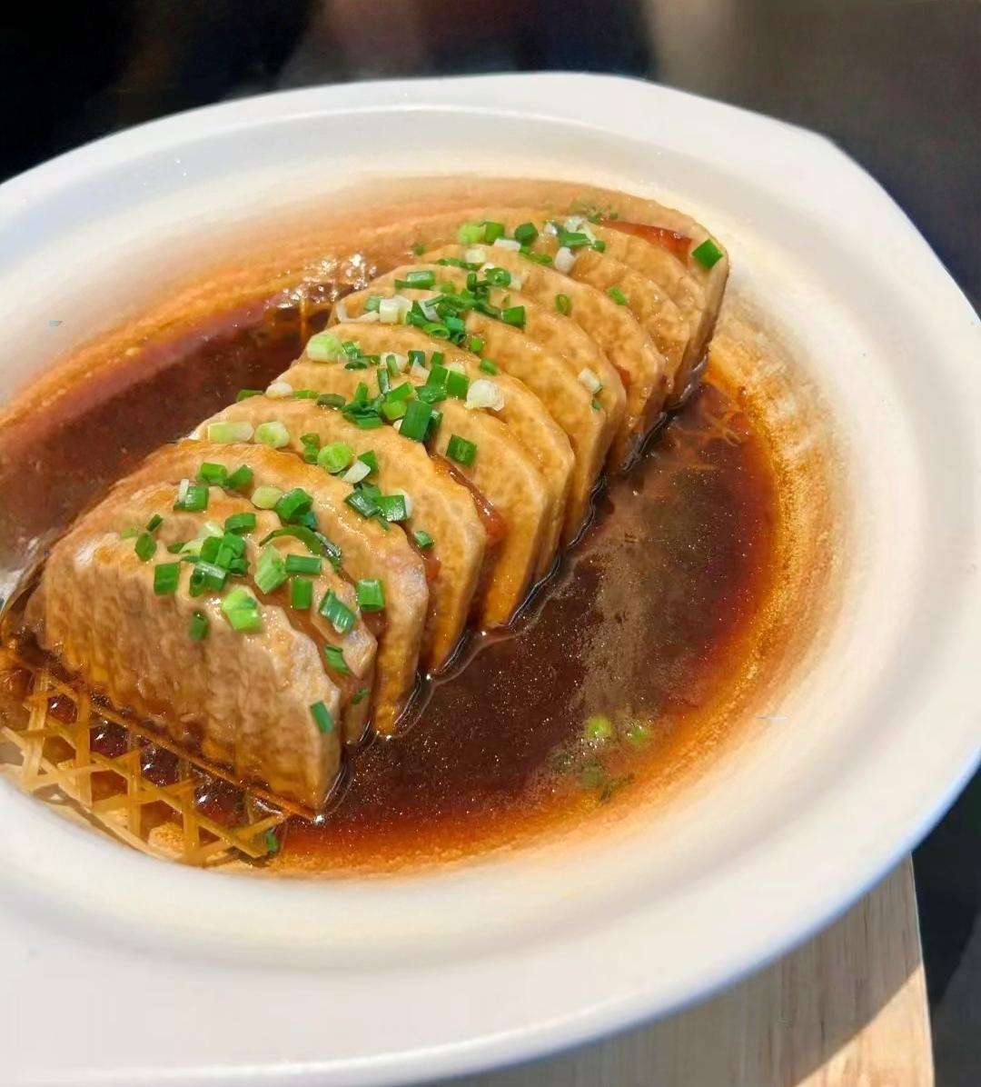 卤汁五香素鸡卷
